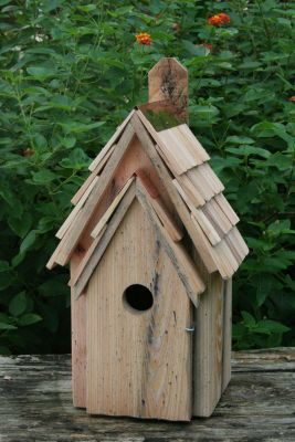 Heartwood Bluebird Manor Bird House - Natural 006I
